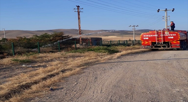 Kırşehir’de tabiat parkında çıkan yangın söndürüldü