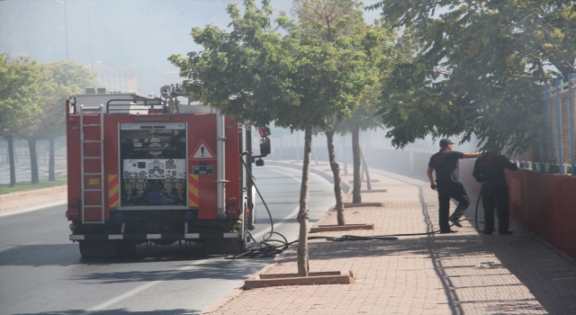 Kayseri’de yüksek gerilim hattına konan kuşların neden olduğu yangın söndürüldü
