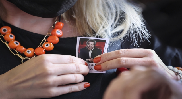 Tiyatro sanatçısı Turgay Yıldız son yolculuğuna uğurlandı