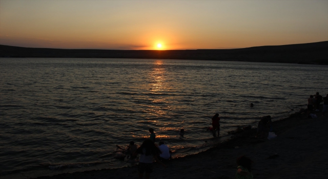 Acıgölde gün batımı