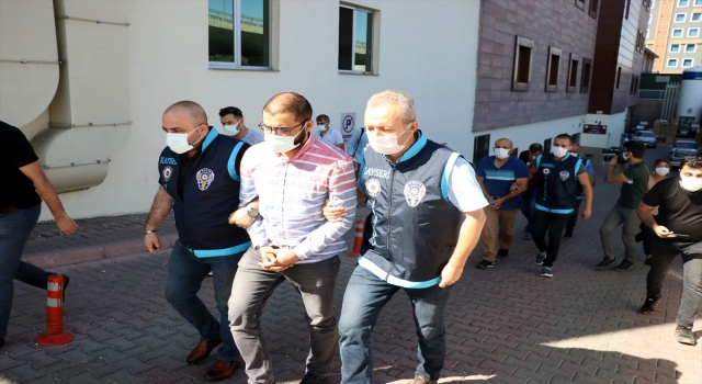 Kayseri’de kuyumcu ile babası, kar payı ödemedikleri iddiasıyla tutuklandı