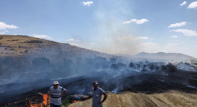 Güdül’de çıkan anız yangını söndürüldü