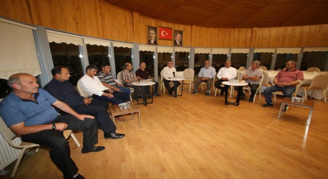 Hacılar Belediye Başkanı Bilal Özdoğan, muhtarlarla bir araya geldi