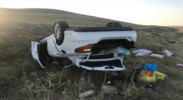 Kırıkkale’de otomobil şarampole devrildi: 5 yaralı