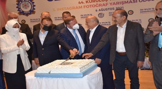 Öz İplik İş Sendikası, 44. kuruluş yıl dönümünü kutladı