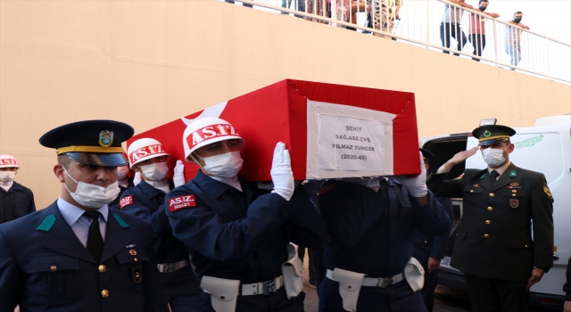 Şehit Astsubay Çavuş Yılmaz Tuncer’in naaşı Kayseri’ye getirildi