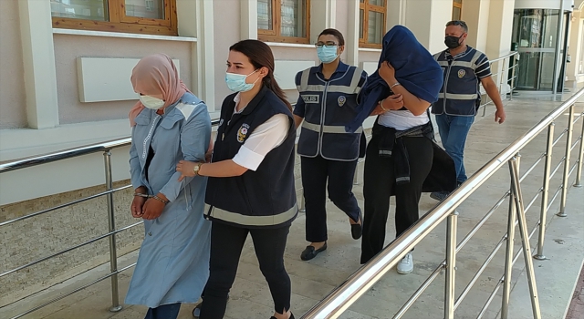 Konya’da polis, 20 bin liralık ziynet eşyaları çalınan çifte, kolyedeki evlilik tarihinden ulaştı