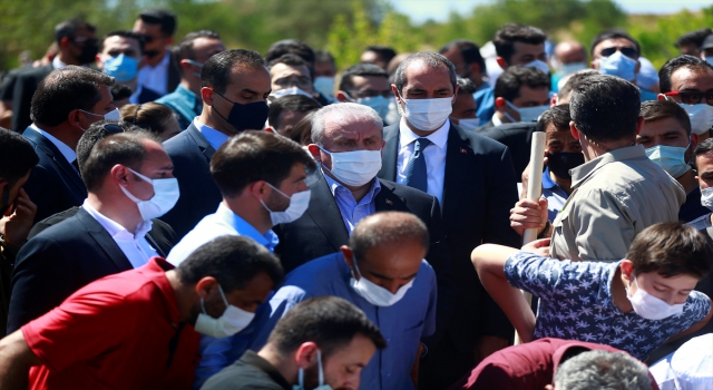 Sivas Belediye Başkanı Hilmi Bilgin’in annesi Sultan Bilgin son yolculuğuna uğurlandı