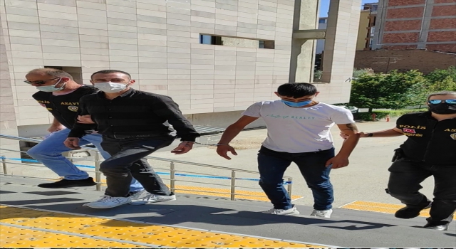 Eskişehir’de yurt binasından hırsızlık yapan 2 şüpheli yakalandı