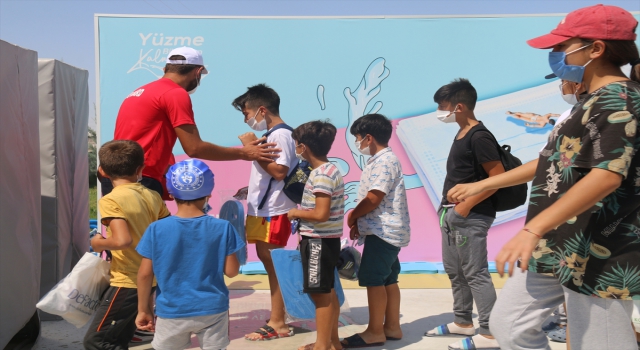 Aksaray’da ”Yüzme Bilmeyen Kalmasın Projesi”