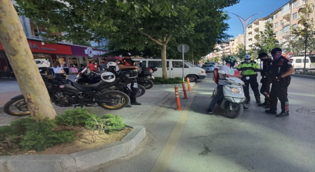 Kırşehir’de motosiklet ve motorlu bisiklet denetimi yapıldı