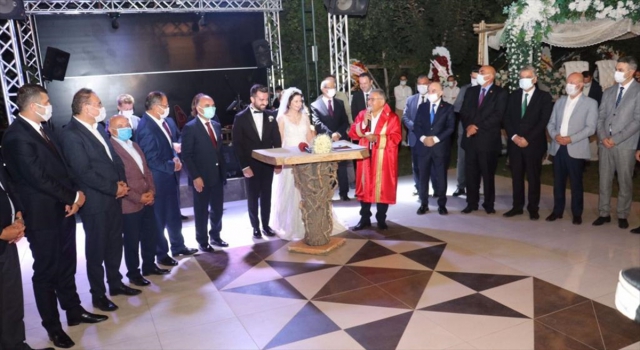 Kayseri Üniversitesi Rektörü Karamustafa’nın mutlu günü