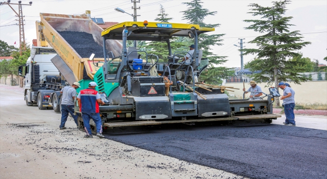 Meram’da altyapı ve yol çalışmaları sürüyor