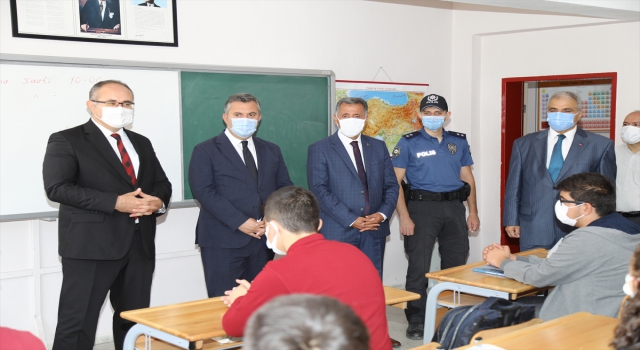 Çubuk’ta öğrenciler ders başı yaptı