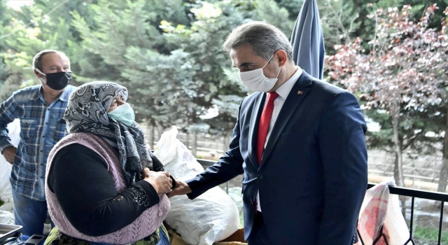 Mamak Belediye Başkanı Murat Köse pazarda denetim yaptı 