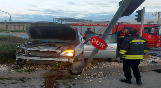 Sivas’ta trafik kazasında 1 kişi öldü, 4 kişi yaralandı