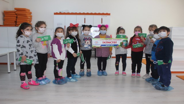 Denizli’de çevreci okullar ödüllendirildi