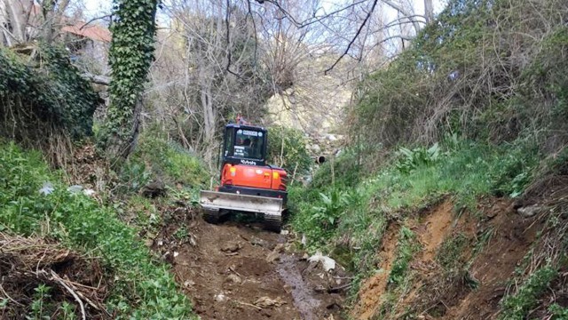 Muğla Milas’ta dereler temizleniyor