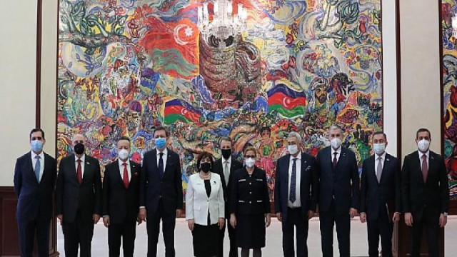 Azerbaycan’dan Türk müteahhitlere Karabağ’ın yeniden imarı için davet geldi