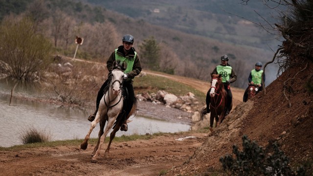 Tabiat Atlı Dayanıklılık Yarışları Kestel’de düzenlendi