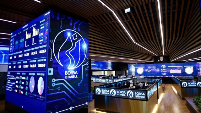 Borsa İstanbul güne sert düşüşle başladı işlemler durduruldu