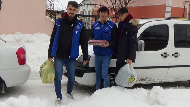 Karapınar Gençlik Merkezi Müdürlüğü faaliyetlerini sürdürüyor