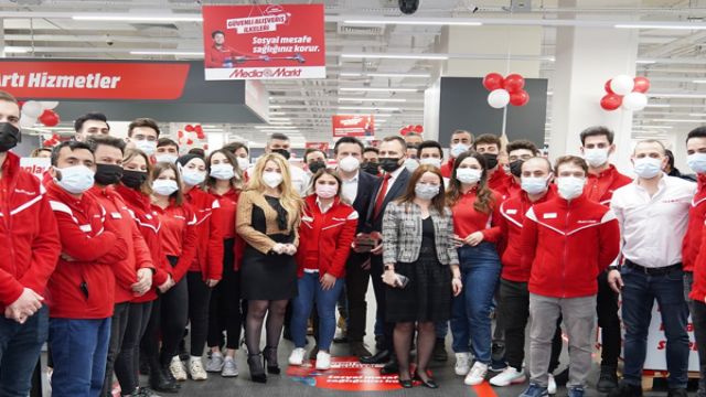 MediaMarkt, İzmit 41 Burda AVM'de yeni mağazasını açtı