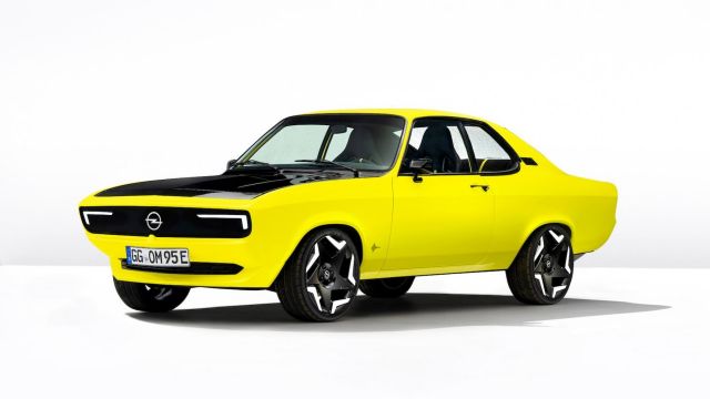 Otomobil Festivali'nden Opel Manta GSe ElektroMOD'a "büyük ödül"