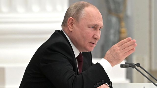 Putin orduya 'işgale başlayın' emrini verdi! Rus Ordusu, 'barış gücü' olarak Donbas'a giriyor