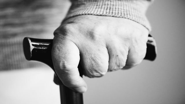 SCA hastası kardeşler, baston ve yürüteçle farkındalık için yollara düştü