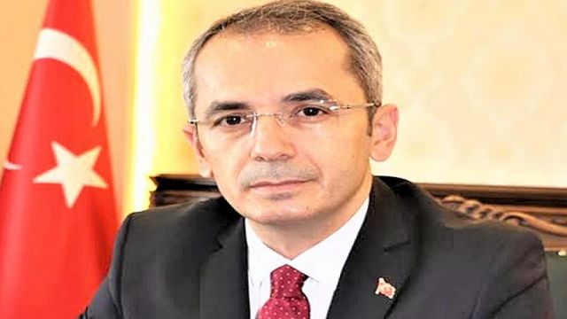 Seydişehir Kaymakamı Deniz Pişkin, ilçedeki sanayi esnafını ziyaret etti