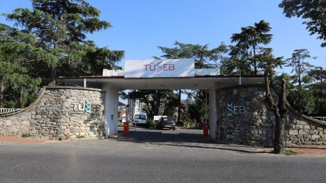 TÜSEB'den sağlıkta bilimsel Ar-Ge projelerine destek