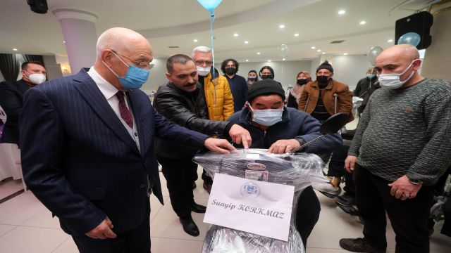 Yenimahalle'de engeller aşıldı