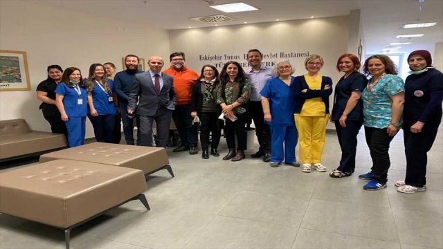 Yunus Emre Devlet Hastanesinde 3 yılda yüzlerce tüp bebek tedavisi uygulandı