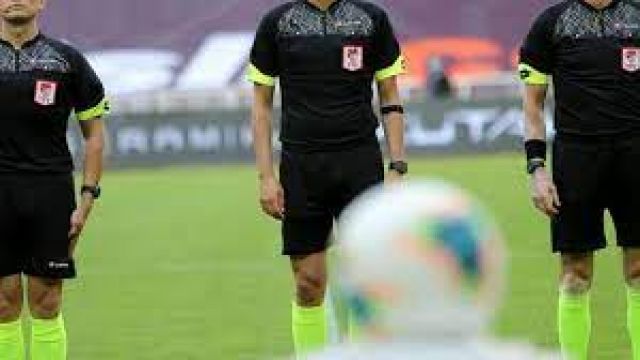 Ziraat Türkiye Kupası'nda son 16 turu maçlarını yönetecek hakemler açıklandı