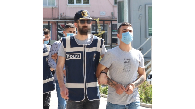 Pompalı Tüfekle Kuzenini Öldürdü!