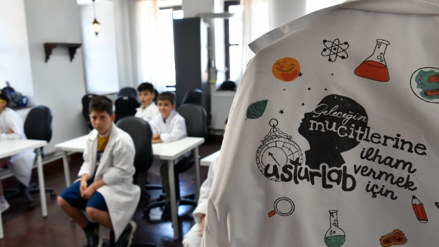 Ankara Büyükşehir belediyesinden Çocuklar için Atölye eğitimi