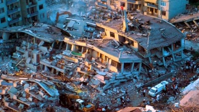 Deprem sonrası ilk 72 saat hayati önem taşıyor…