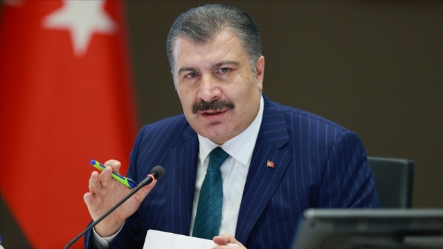 Sağlık Bakanı Koca maymun çiçeğiyle ilgili açıklama yaptı!