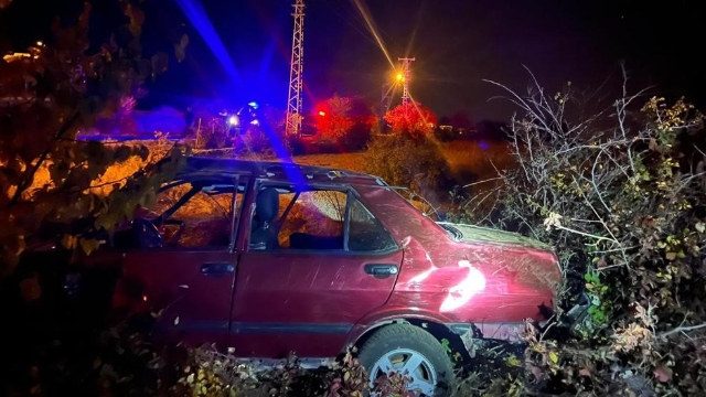 Sivas'ta korkunç kaza otomobildeki uzman çavuş hayatını kaybetti