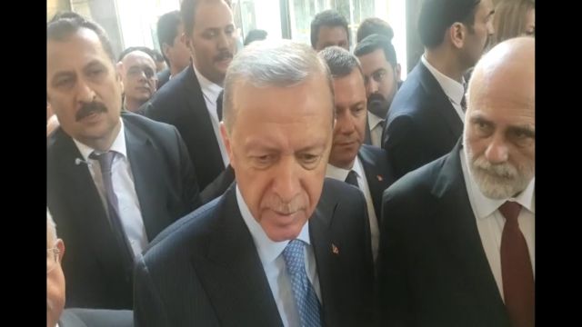 Cumhurbaşkanı Erdoğan'dan Asgari ücret açıklaması: Bizim sırtımızda küfe var..