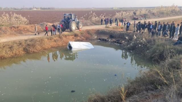 Minibüs sulama kanalına düştü: 6 ölü