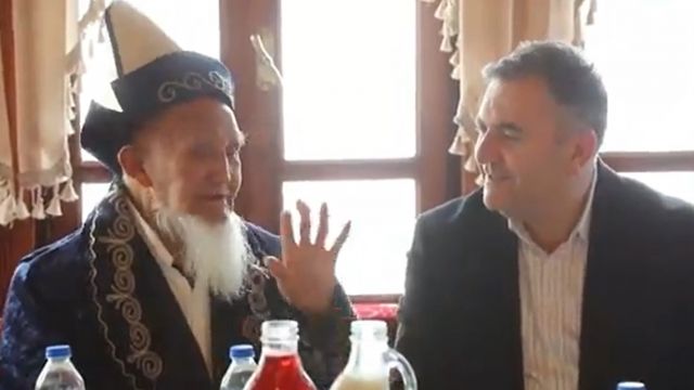 Kırgız asıllı Aksakallı Çubuk'ta öyle bir dua etti ki...