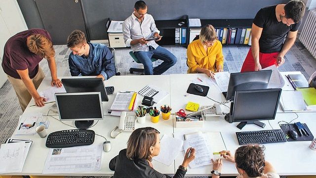 Şirketler EYT sonrası emekli çalışanlarıyla devam kararı aldı...