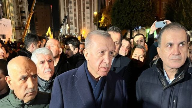 Erdoğan: 1 yıl içerisinde bu konutları bitireceğiz