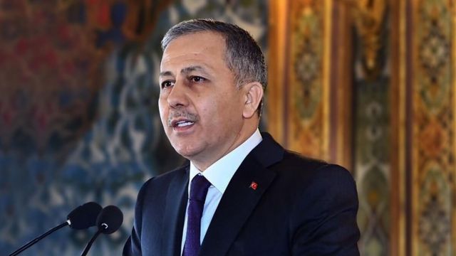 İçişleri Bakanı Yerlikaya: Depremin yıktığı şehirlerimizi ayağa kaldırma gayretimiz devam ediyor