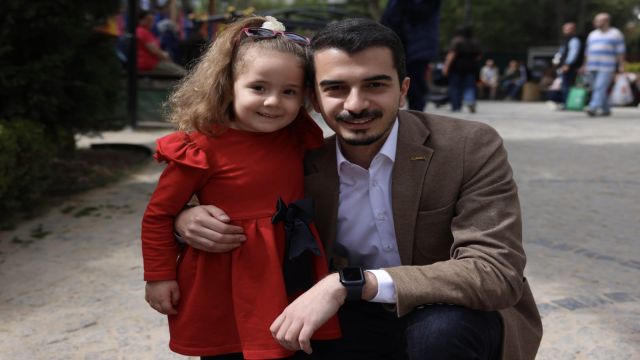 Başkan Can Güner'den Kuğulu Park’ta Bayram Sürprizi