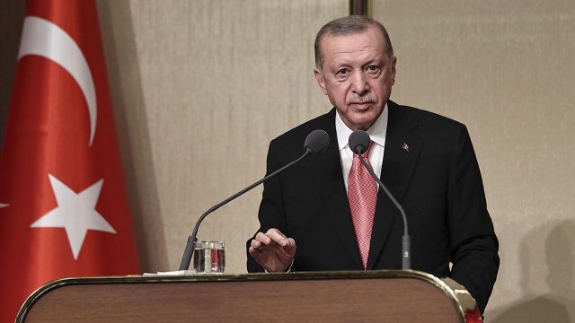 Cumhurbaşkanı Erdoğan’dan Şehit Polislerin Ailelerine Başsağlığı Mesajı