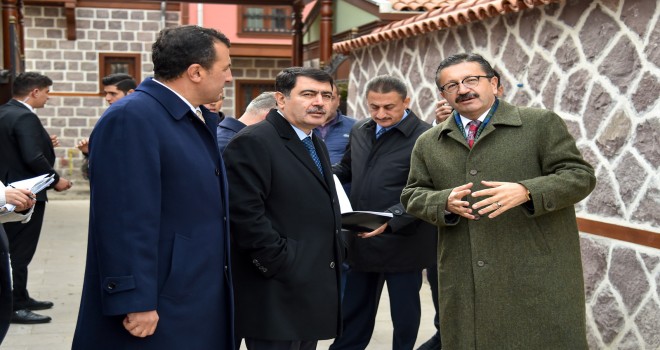 Vasip Şahin Hamamönünü gezdi...