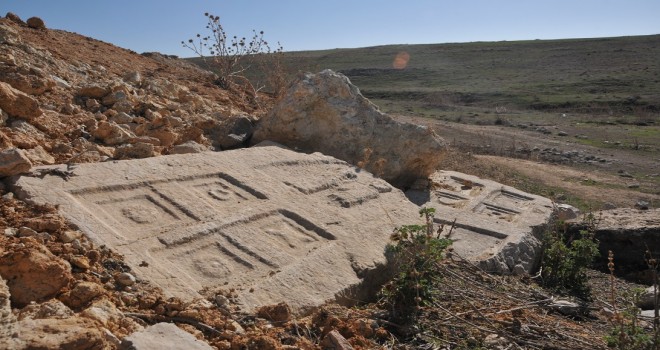 Tahrip edilen tarihi eserler koruma altına alınıyor...